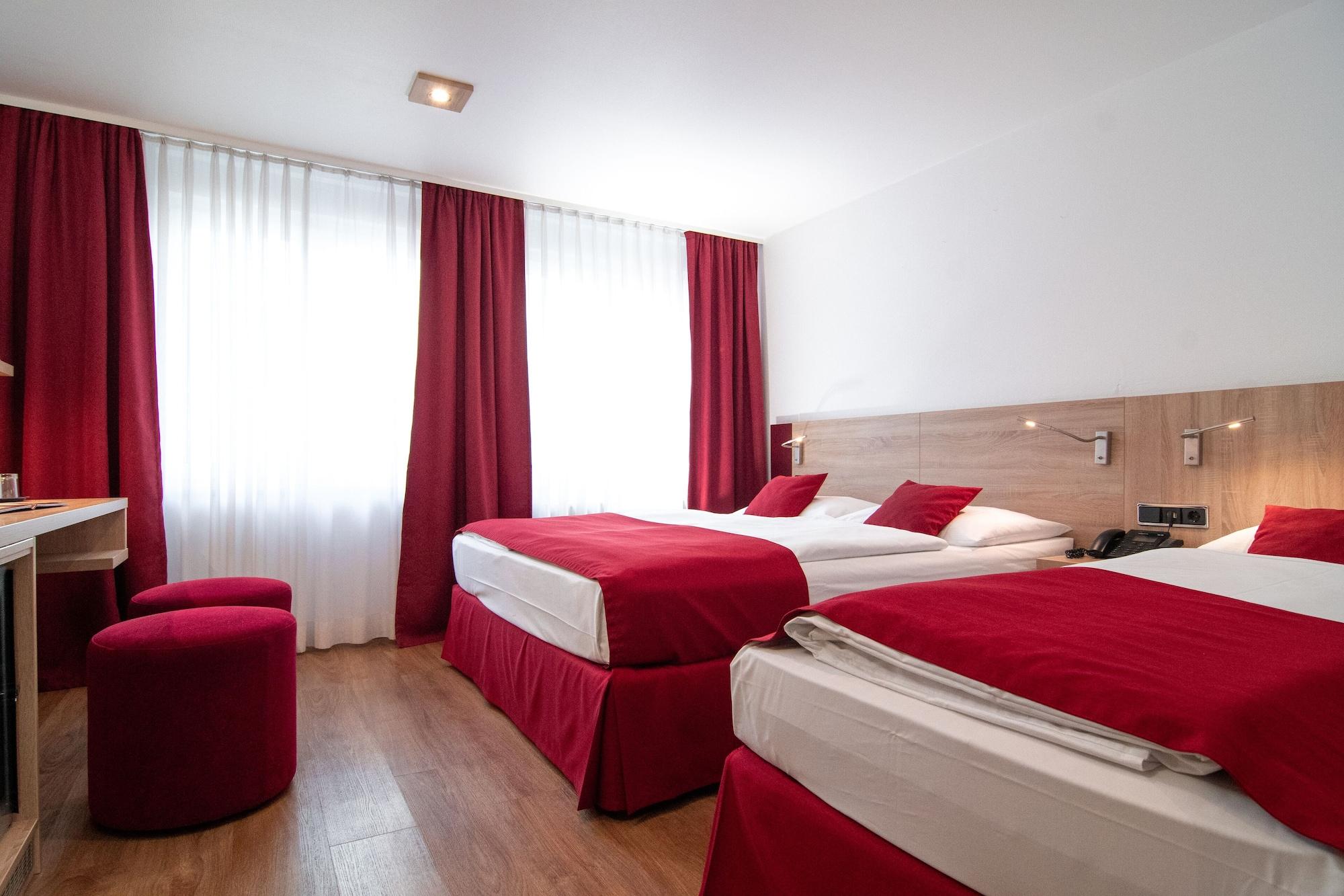 LeoMar Flatrate Hotel Ulm Exterior foto