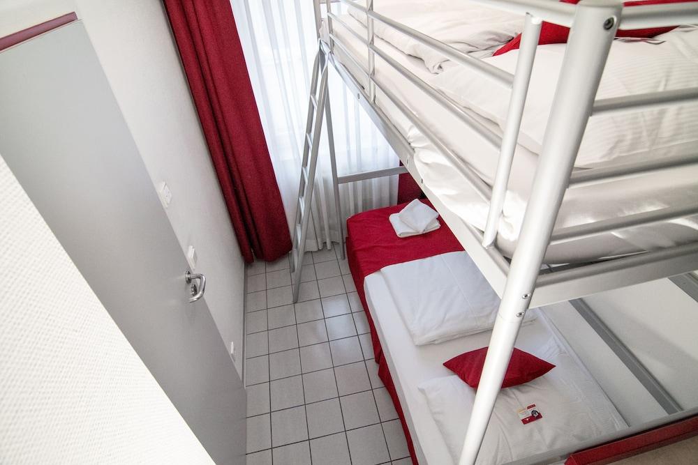 LeoMar Flatrate Hotel Ulm Exterior foto