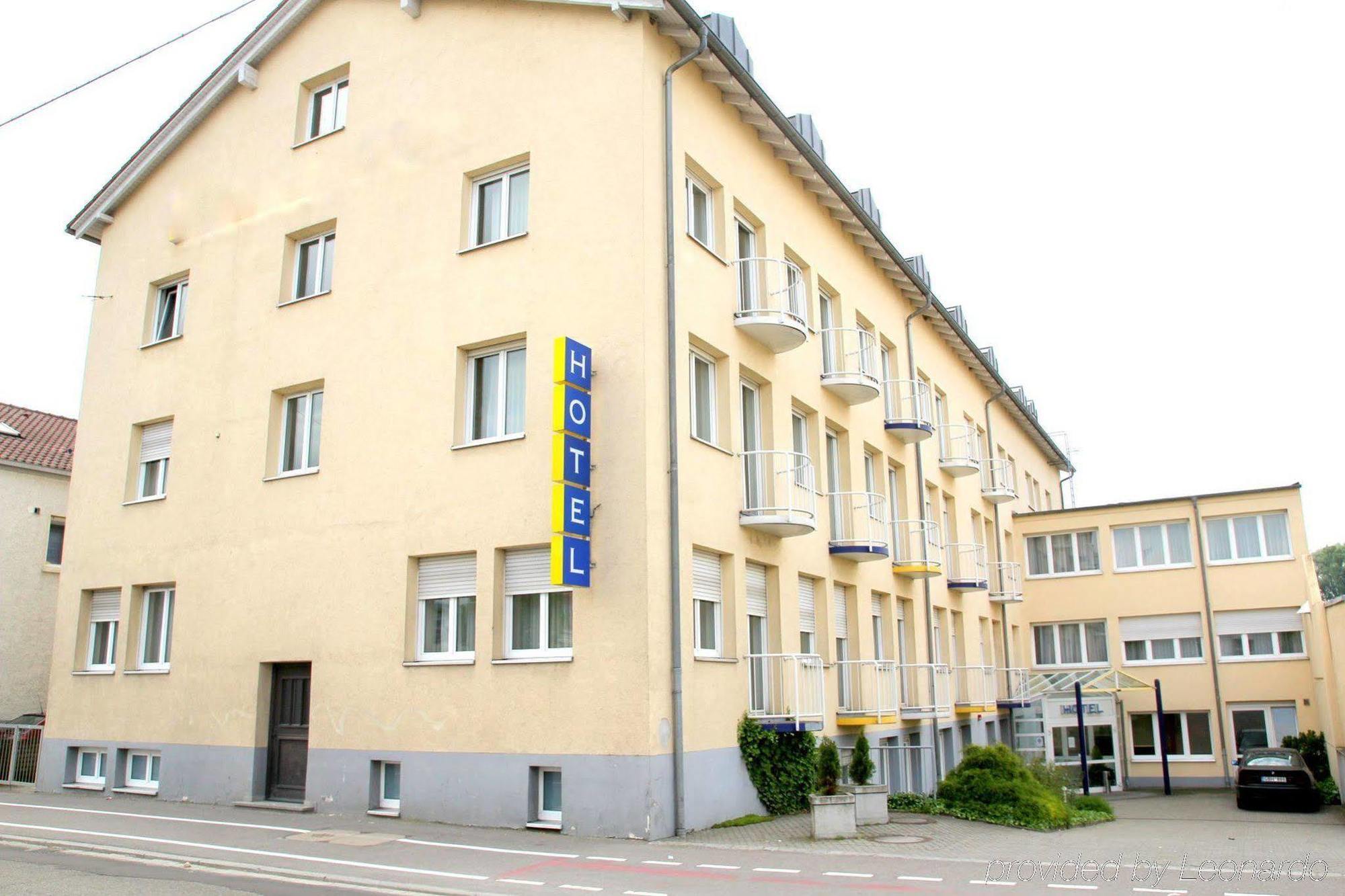 LeoMar Flatrate Hotel Ulm Exterior foto