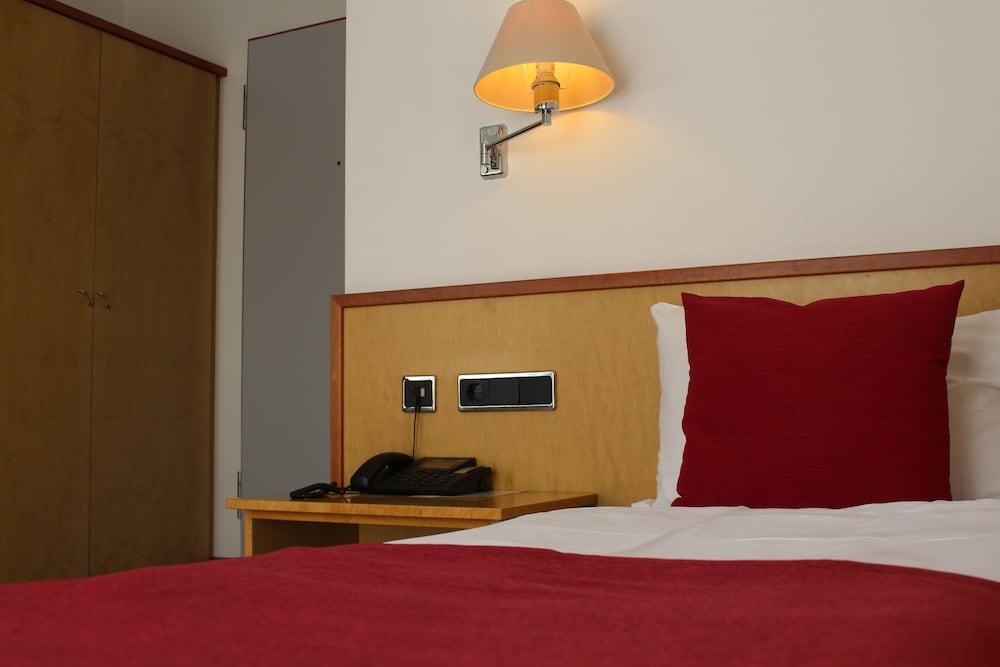 LeoMar Flatrate Hotel Ulm Exterior foto